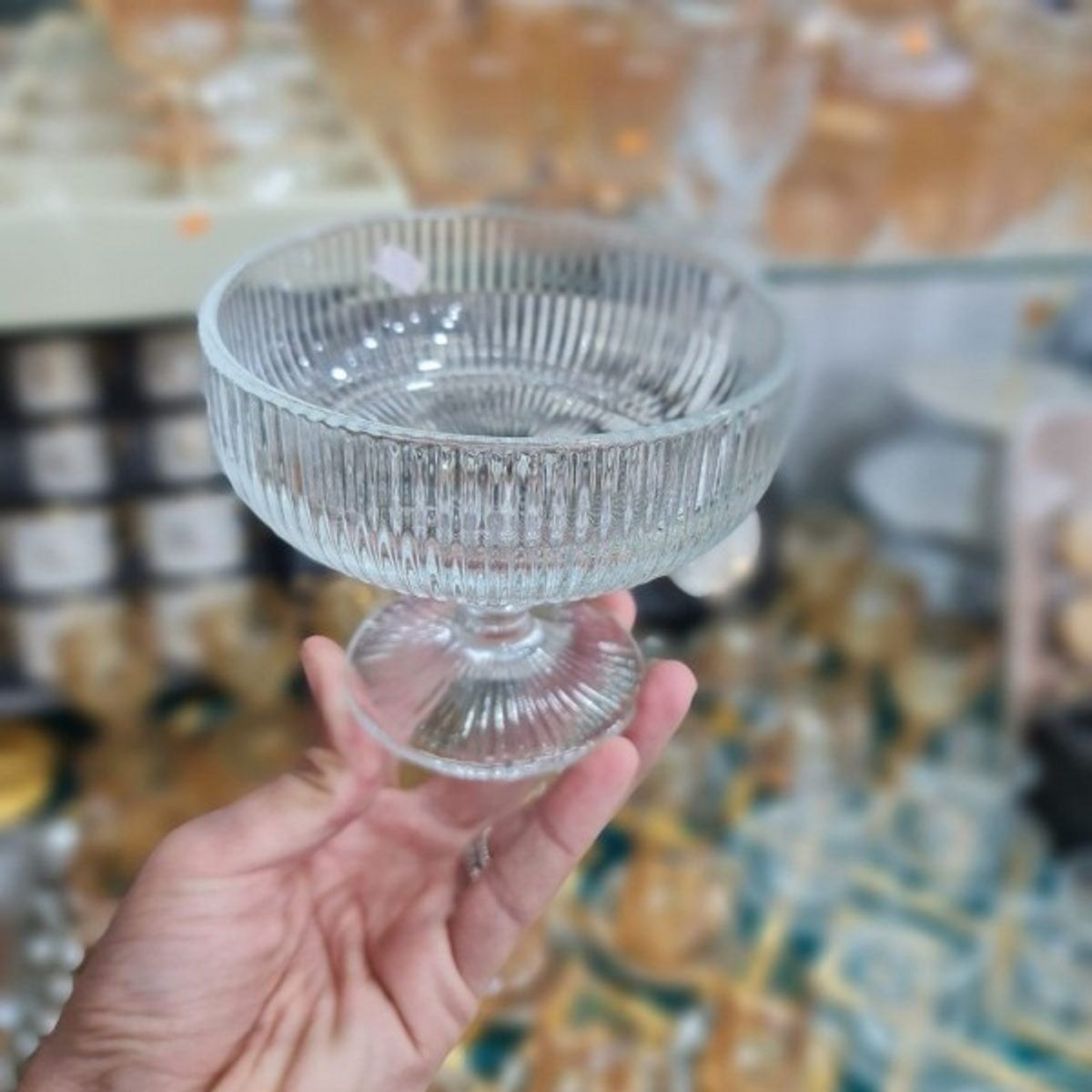 طقم كاسات بوظة محزز مع قاعدة وخصر 6 قطع مصري
