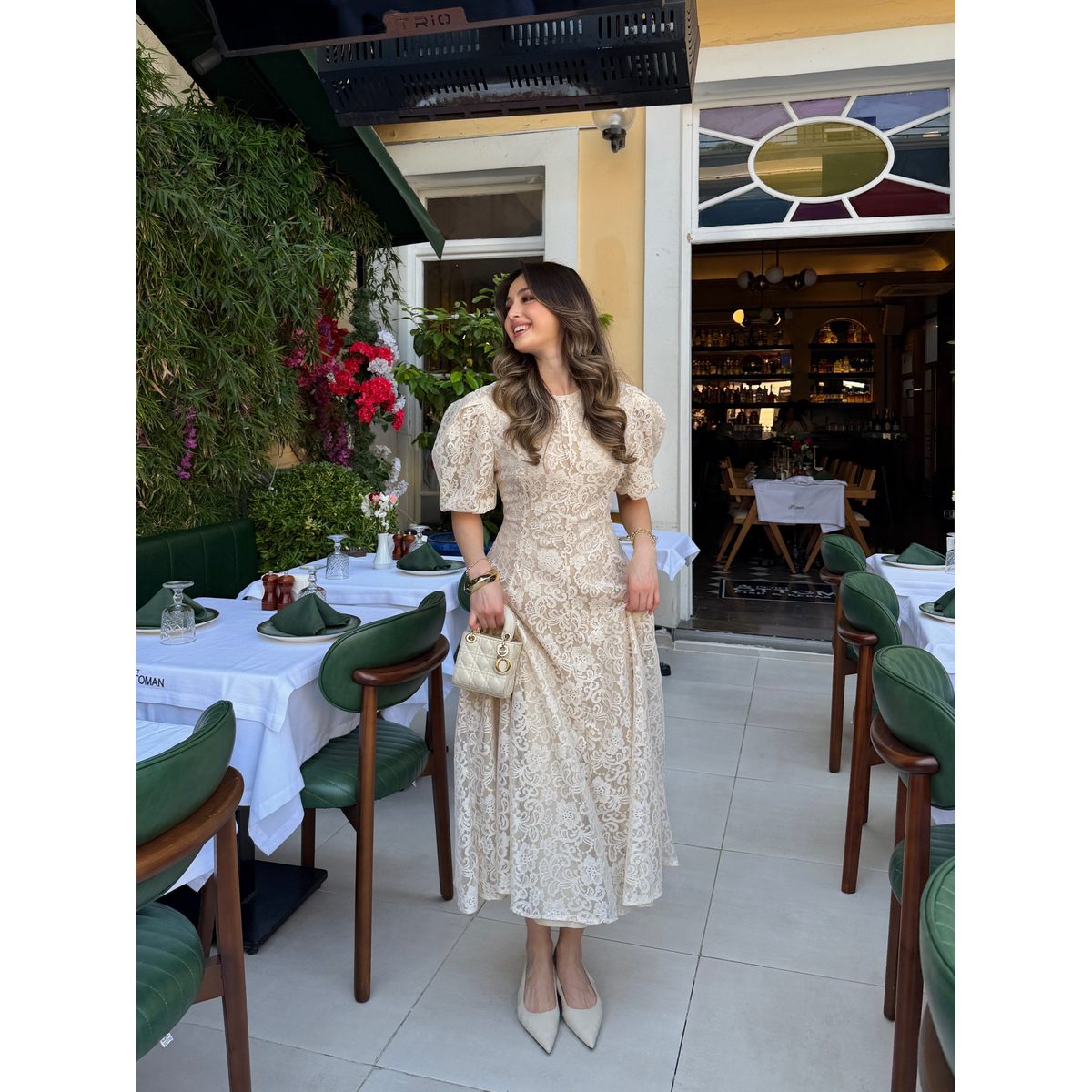 Balon Sleeve Dantel Dress 3