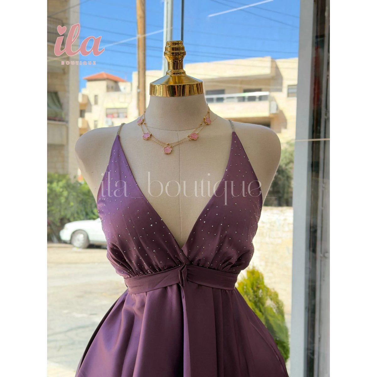 فستان بنفسجي ستان قصير مع سباركلز 3