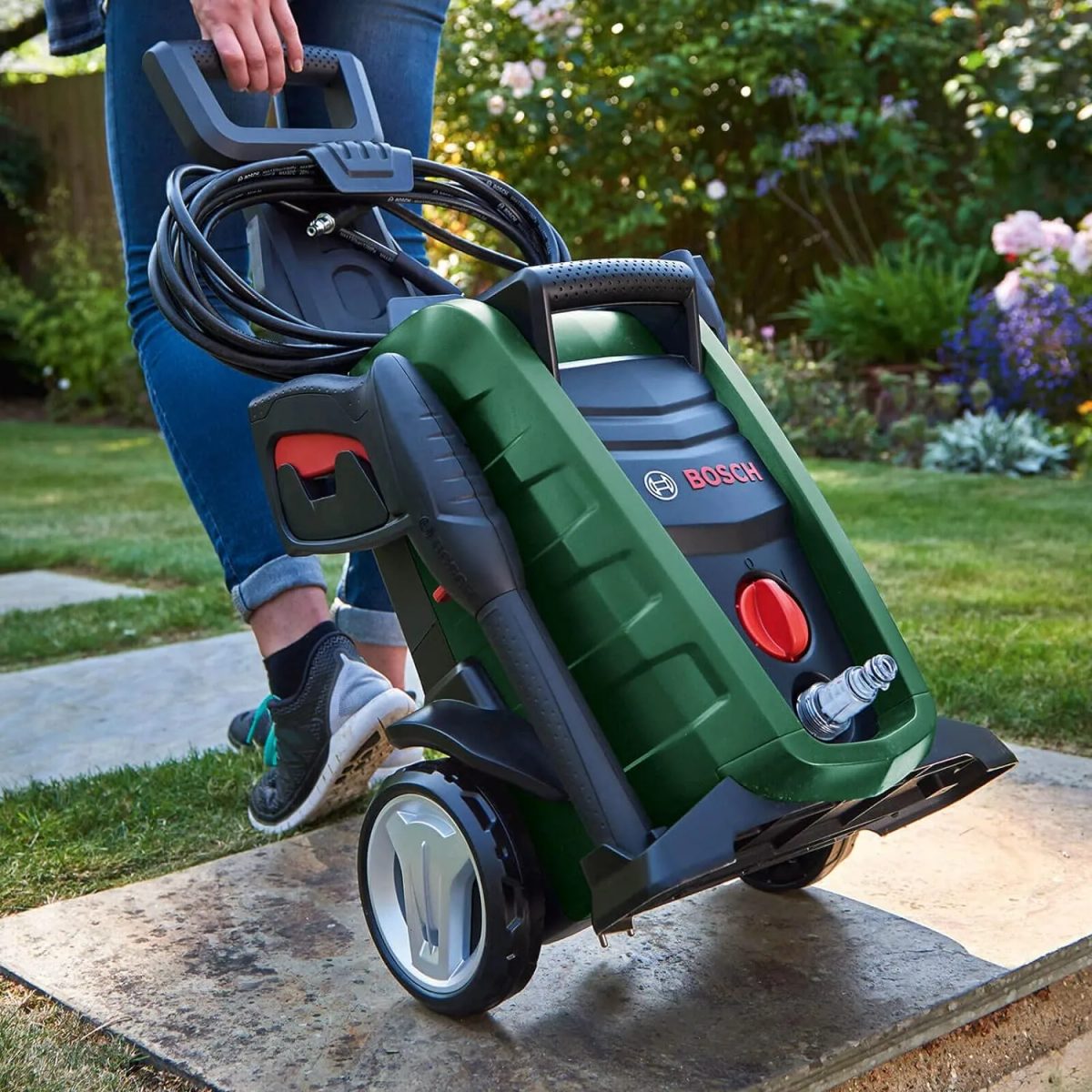 BOSCH UNIVERSAL AQUATAK135- جيتور ماء 135 بار 2