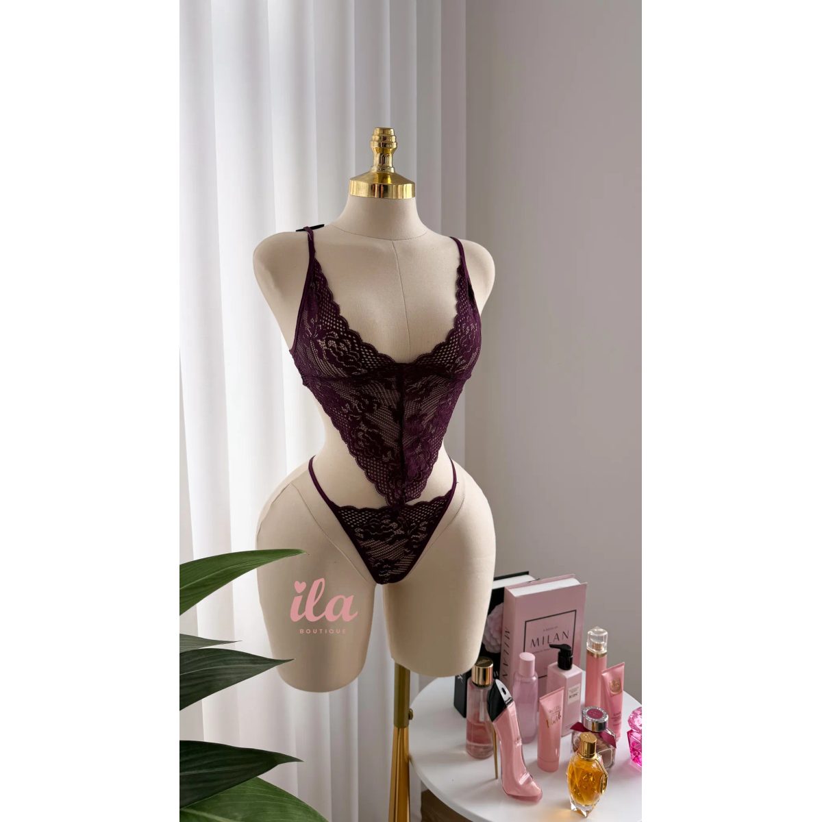 بودي سوت موف غامق دانتيل ONE SIZE 2