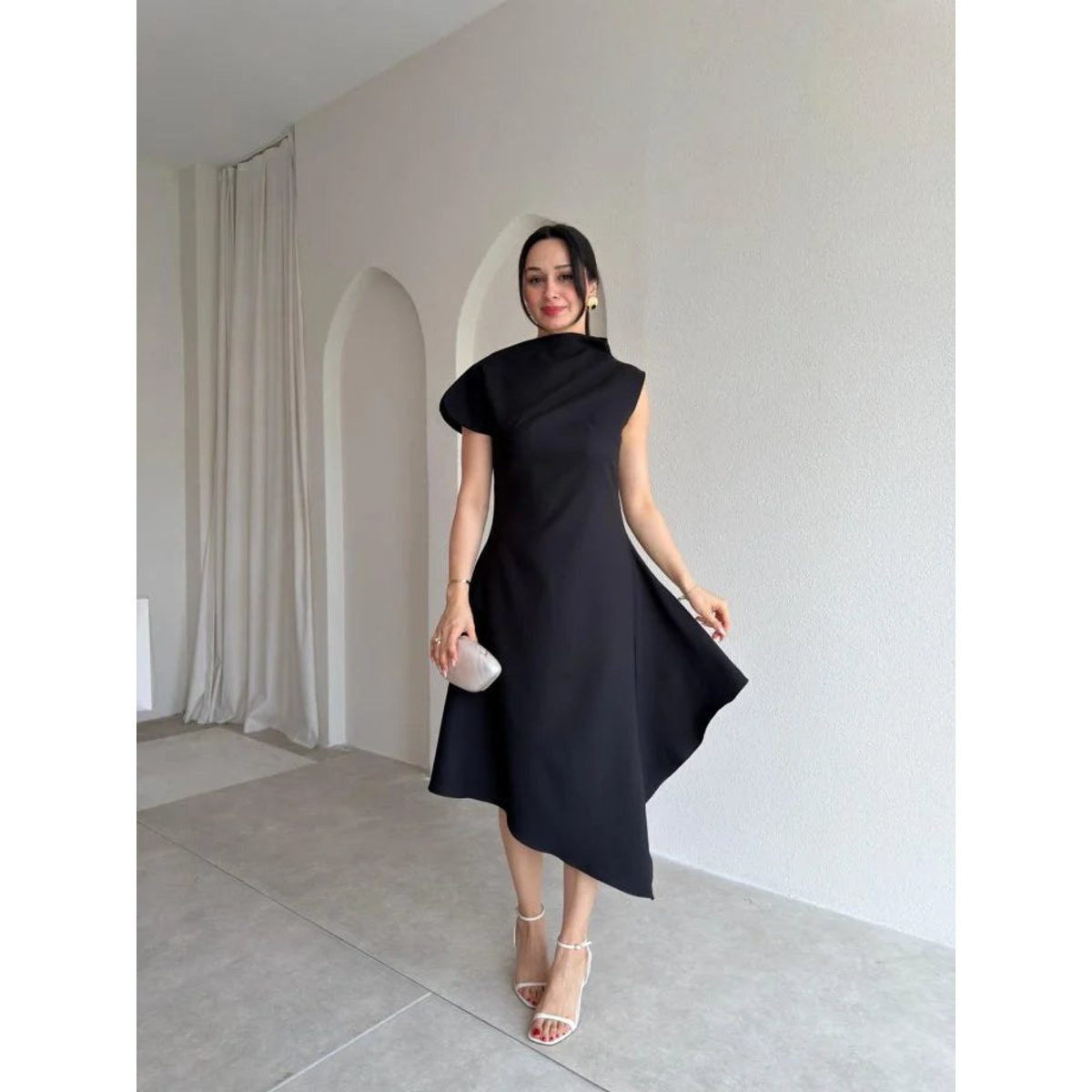 فستان Jarriel ميدي