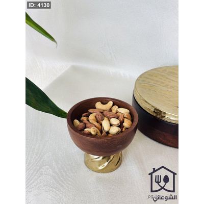 زبدية / صحن مكسرات معدن سكني مع خشب طبيعي قاعدة معدن ذهبي