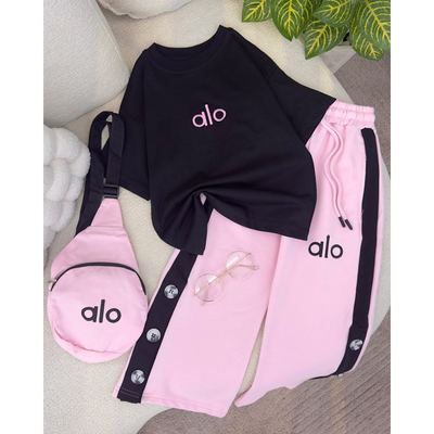 طقم بناتي ناعم 3016692