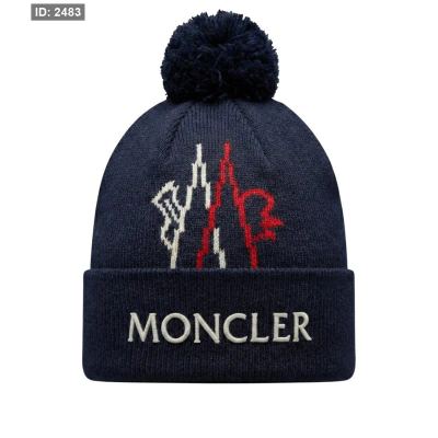 طاقية moncler