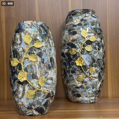 فازة مميز هندي ألمنيوم بيضاوي 34 سم