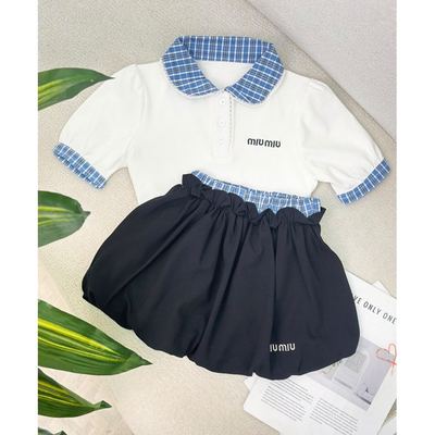طقم بناتي ناعم 3016629