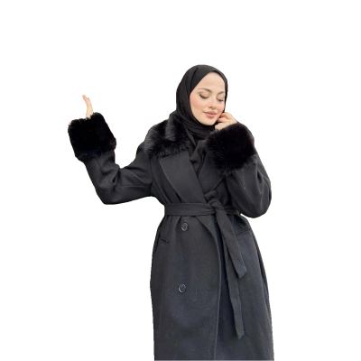جكيت جوخ مع فرو