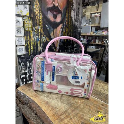 شنطة منتجات عناية بالبيبي بنت