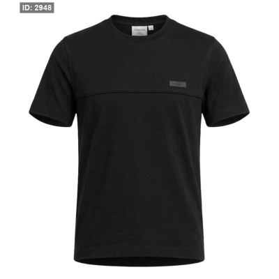 Calvin klein t-shirt