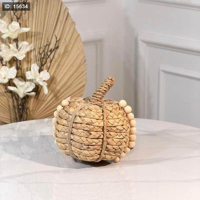 تحفة قش شكل يقطينة مجدول مع خرز حجم كبير A33/29 =و1