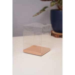علب PVC مع قاعدة – 12*9*9 – 10 قطع