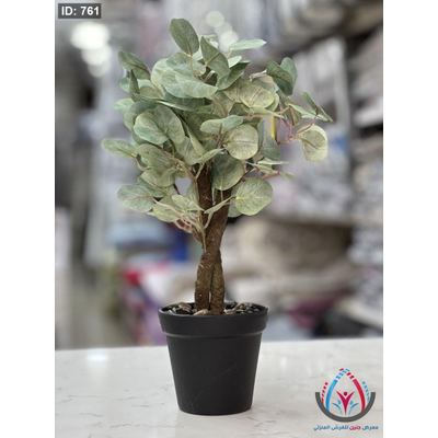 ورد اصطناعي ارضية اسود