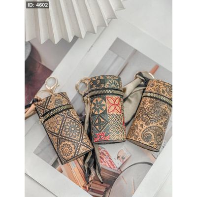 جزدان مع تعليقة