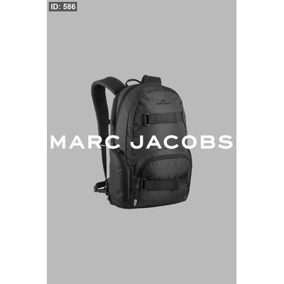 شنط ظهر - Marc jacobs / كفالة سنة