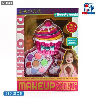 طقم مكياج أطفال شكل كيك (Makeup Set)