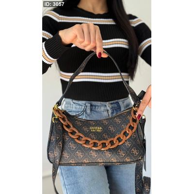 شنطة - Guess - كولتي ماستر/ شامل علبة الشركة