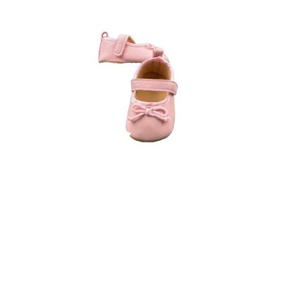 حذاء بيبي