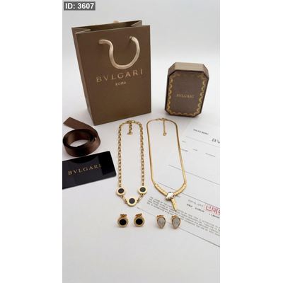 طقم سنسال وحلق - Bvlgari \ شامل علبة وكيس الشركة