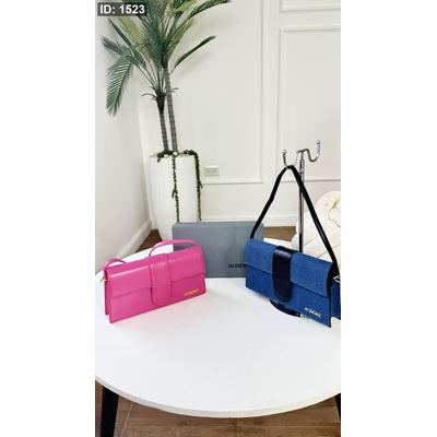 شنطة - Jacquemus Le Bambino Long shoulder / شامل العلبة