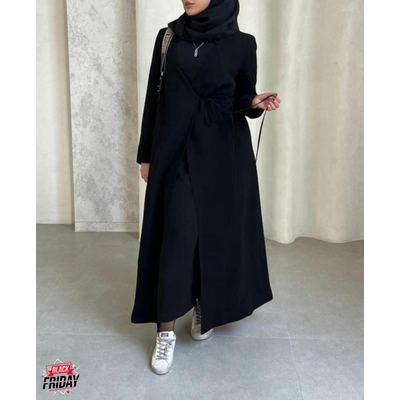ملابس نسائية