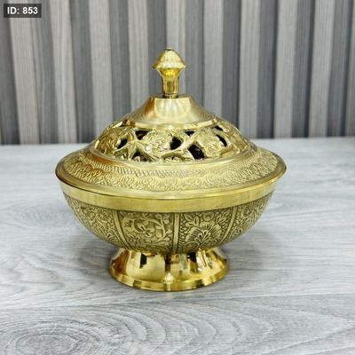 مضيفة / مبخرة نحاس هندي s10