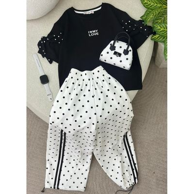 طقم بناتي ناعم 3016891