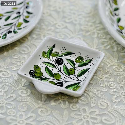 صحن مربع صغير