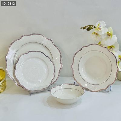 طقم صحون منقش (24قطعة)