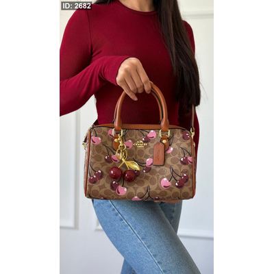 شنطة - Speedy Coach / شامل علبة الشركة