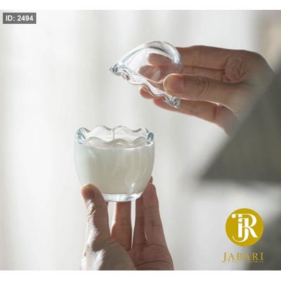 وعاء زجاجي شكل بيضة ( 6*8 سم )