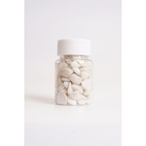 احجار كريستال حجم صغير – White Moonstone – 100g