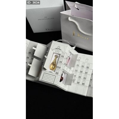 طقم عطر - DIOR 30 MONTAIGNE - شامل كيس الشركة / كوبي ماستر