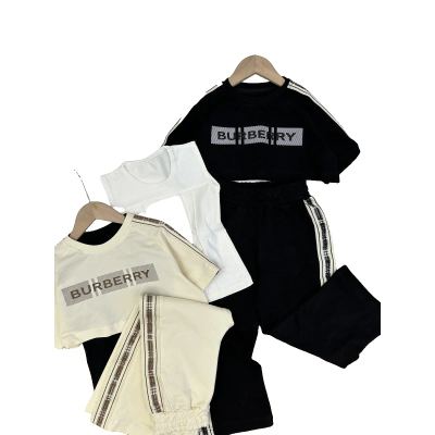 بدلة بناتي BURBERRY