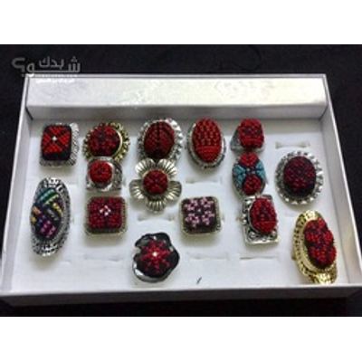 تطريز — قمر ابو مرار