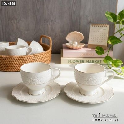 طقم فناجين شاي بورسلان أبيض بزخارف بارزة