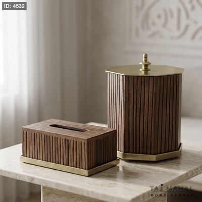 طقم سلة مهملات وعلبة محارم من الخشب الهندي بتصميم مخطط وغطاء وقاعدة معدنية ذهبية