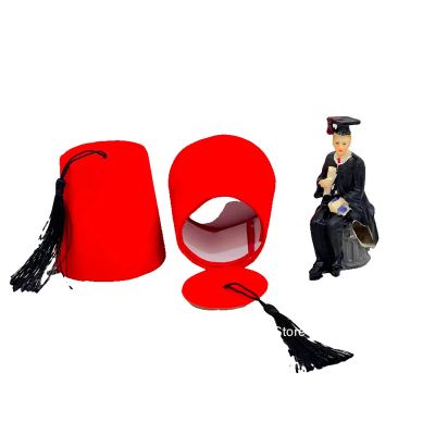 توزيعات تخرج شكل طربوش