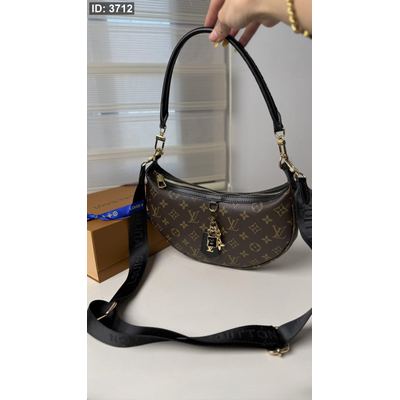 شنطة - Louis Vuitton / شامل علبة الشركة