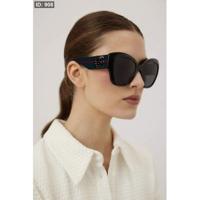 نظارة - Gucci / شامل علبة وكيس