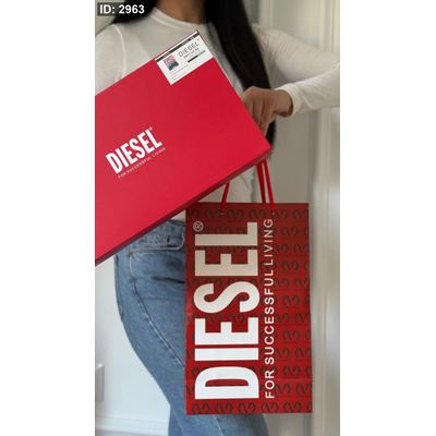 شنطة ديزل - Diesel Shoulder الترند / شامل علبة وكيس الشركة
