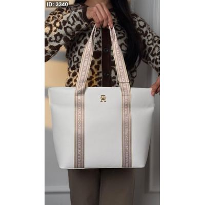شنطة - Tommy Hilfiger / شامل علبة الشركة - #3005