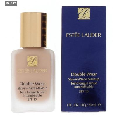 فاونديشن WEAR STAY-IN-PLACE من ESTEE LAUDER