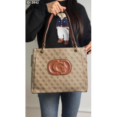 شنطة - Guess / كواليتي ماستر مع سحاب للخصوصية