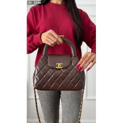 شنطة - Chanel / شامل علبة الشركة