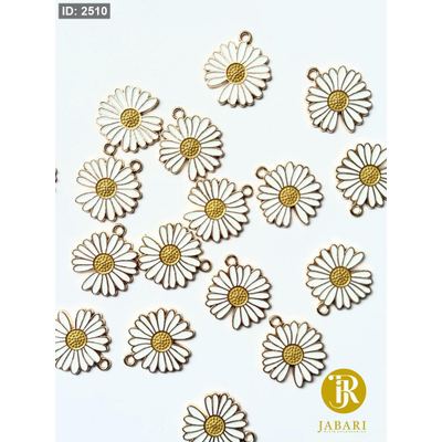 قطع تزين صغيرة معدن (50قطعة)