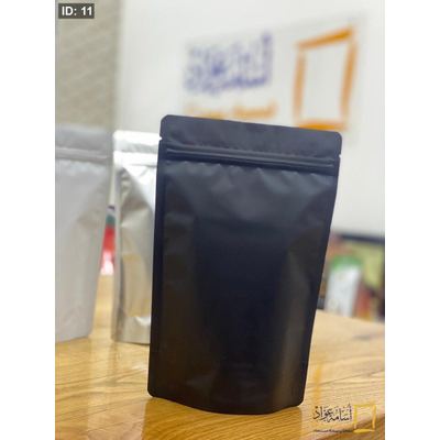 كيس المنيوم مع سحاب و قاعدة
