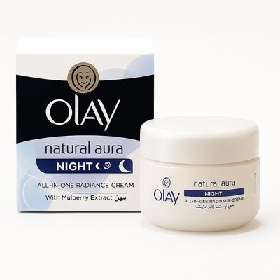 كريم ليلي لتفتيح البشرة من Olay – Natural Aura Night – شامل بكل الفوائد، مع مستخلص التوت الأبيض