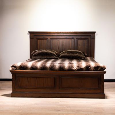 Damon Bed