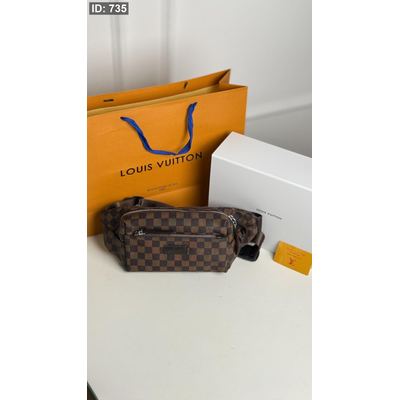 باوتش - Lv / شامل علبة وكيس الشركة